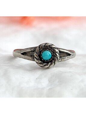 Sleeping Beauty Turquoise Southwest Style Sterling Silver 925 Vintage Ring